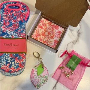 Lilly Pulitzer Gift Set- wine bottle holder/insulator/keychain/wine glass marker